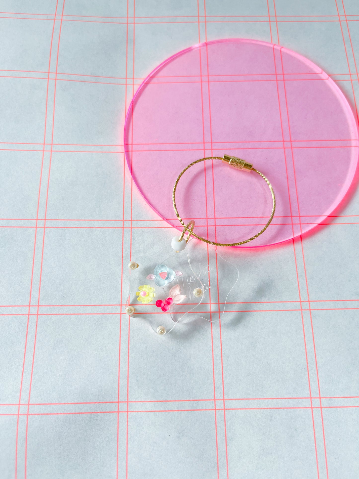 keychain: kotoba | gentle words