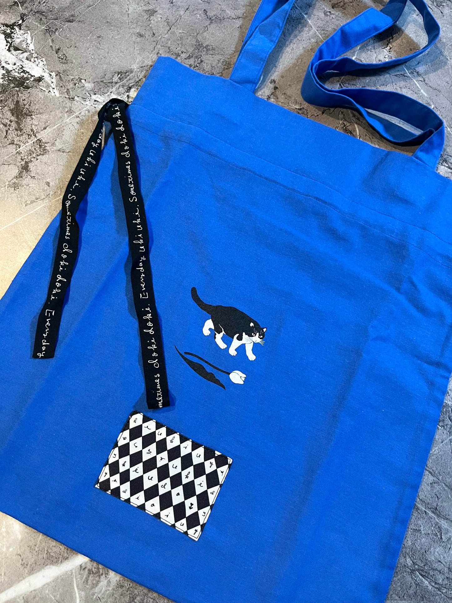 uki uki Tote Bag