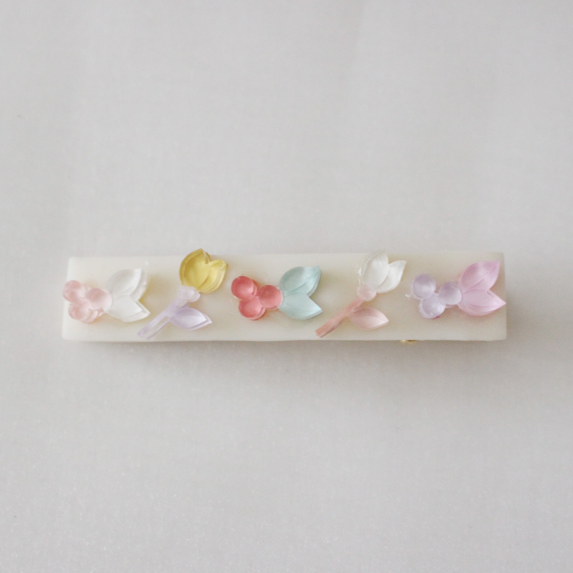 flower eden hair clip